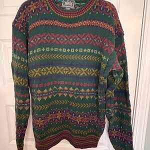 Woolrich Men's Green and Red Patterned Sweater
